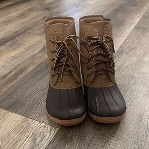Stylish Brown and Tan Women's Lace-Up Boots